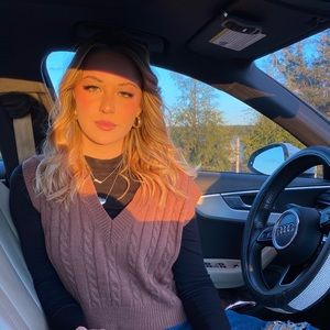 Meet your Posher, Mary